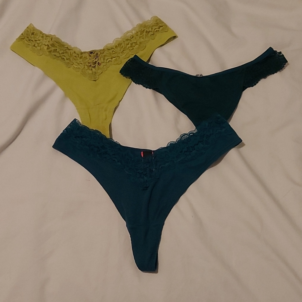 COPY - 🌟 3/$9 La Senza Thongs